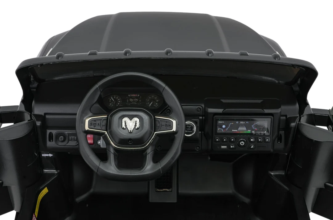 RAM 3500 Crno vozilo_13