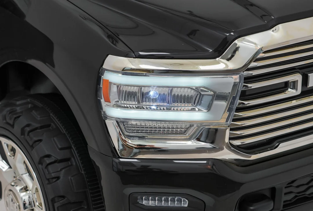 RAM 3500 Crno vozilo_20