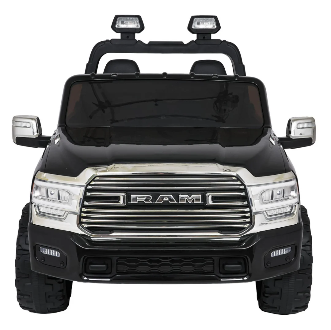 RAM 3500 Crno vozilo_5