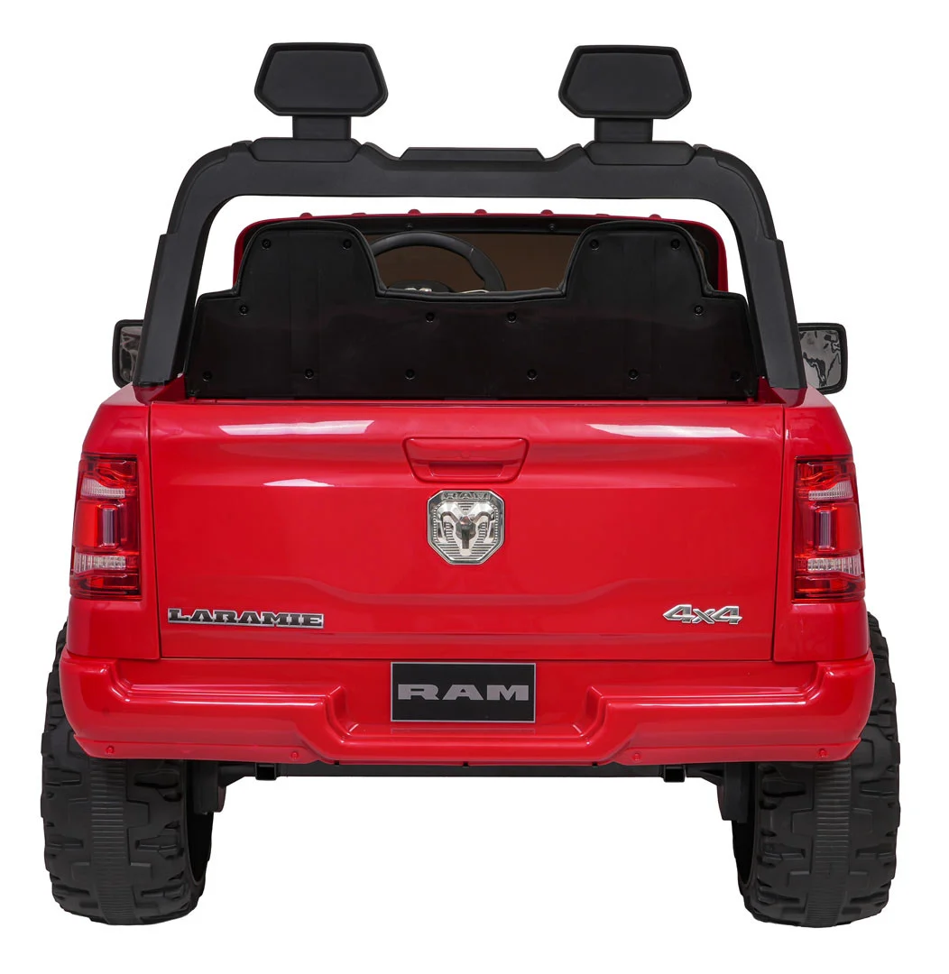 RAM 3500 Crveno vozilo_9