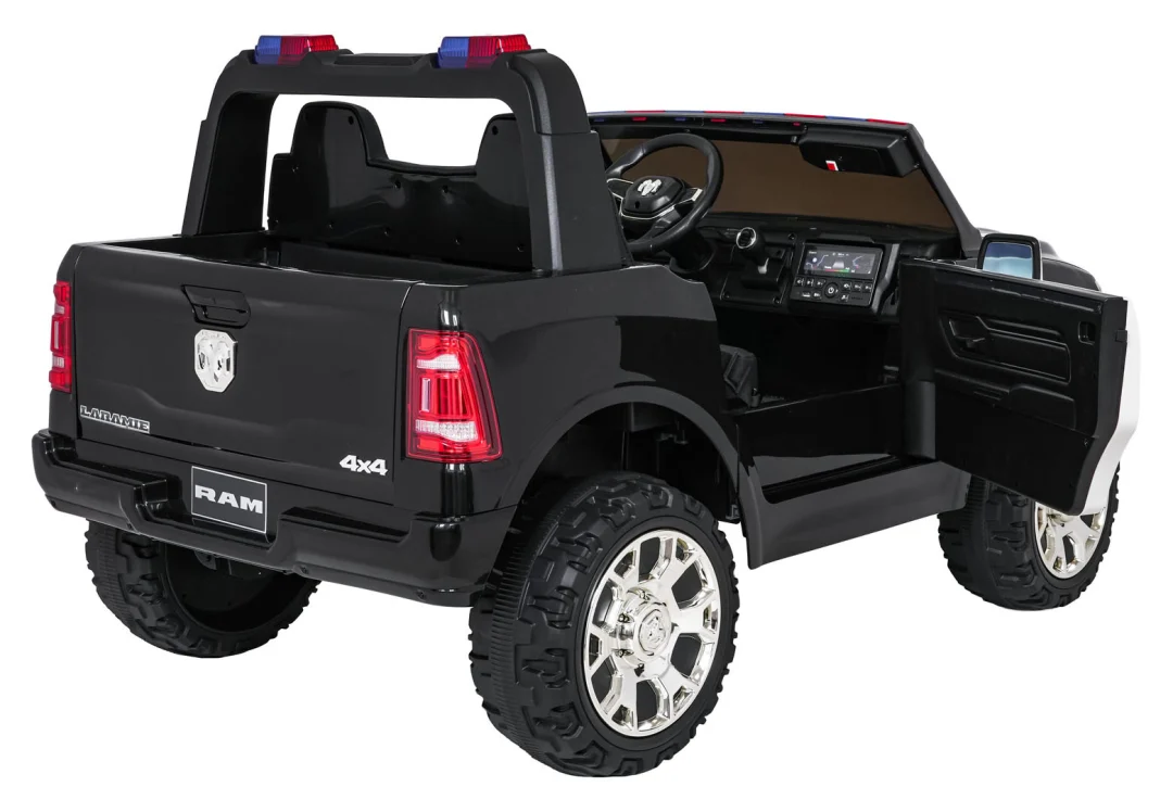 RAM 3500 Policijsko crno vozilo_10