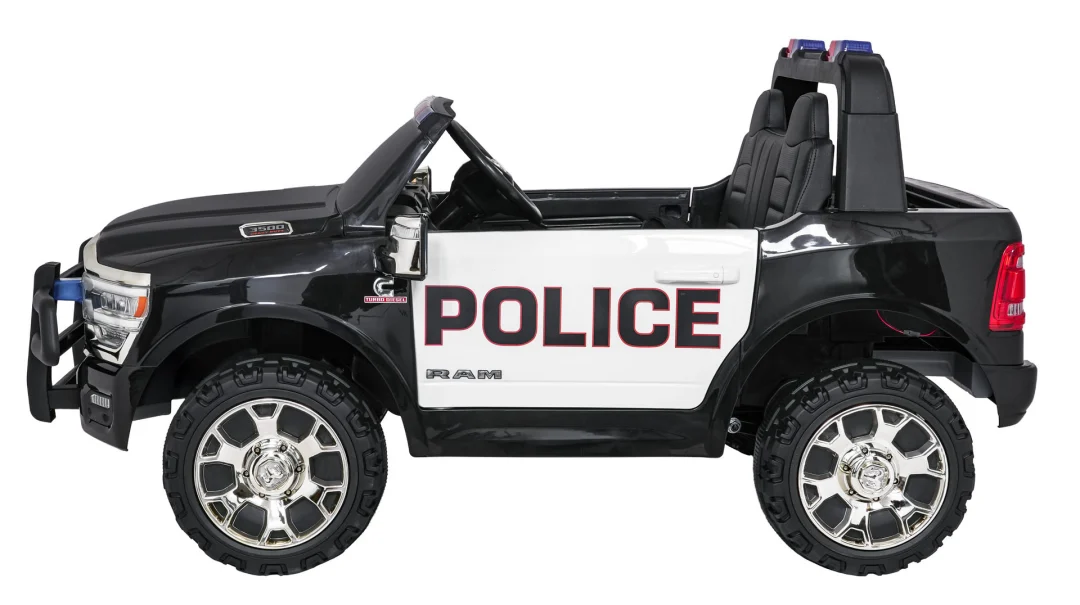 RAM 3500 Policijsko crno vozilo_6