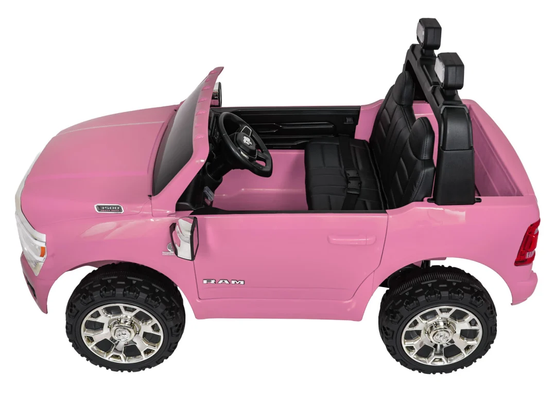 RAM 3500 ružičasto vozilo_5