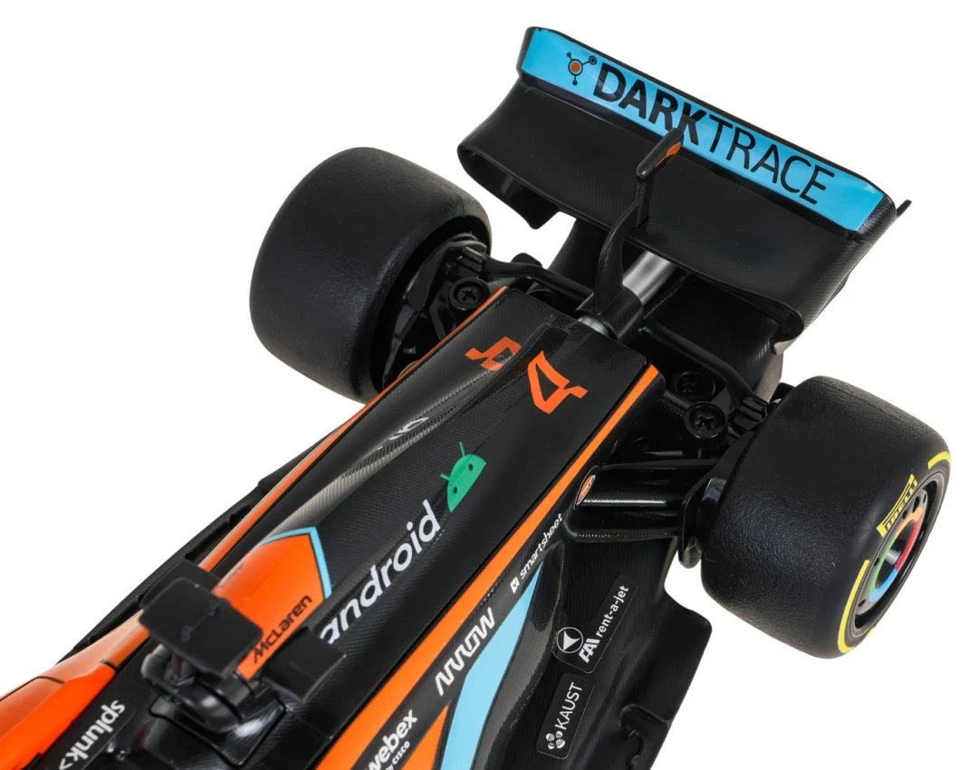 R/C auto 1:18 McLaren F1 MCL36 narančasti RASTAR_18