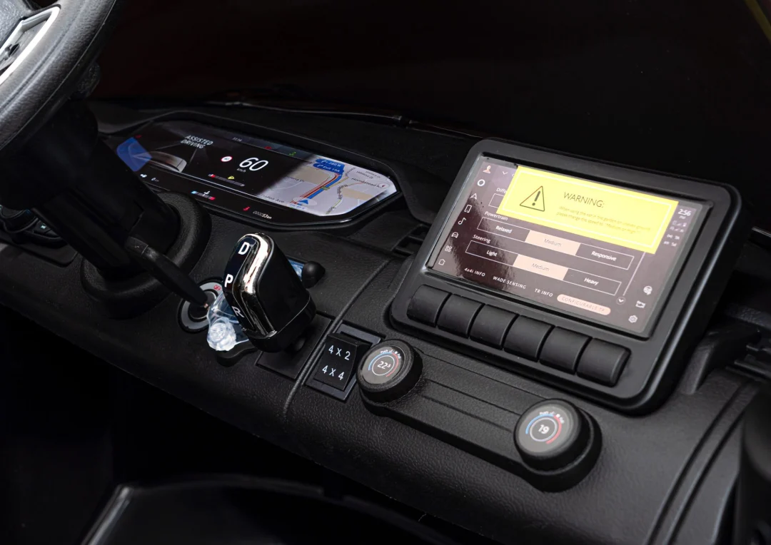 Range Rover SUV Lift na akumulator, crni_12