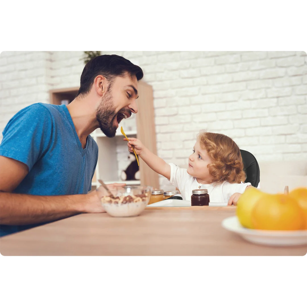 Ricokids Mani stolica za hranjenje crna_9