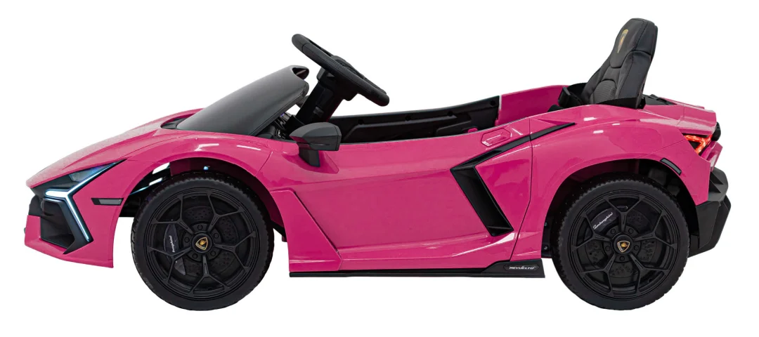 Ružičasto vozilo Lamborghini Revuelto_8