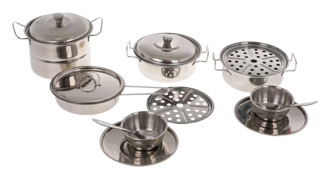Set metalnih lonaca 23 dijela + pregača 3+_5