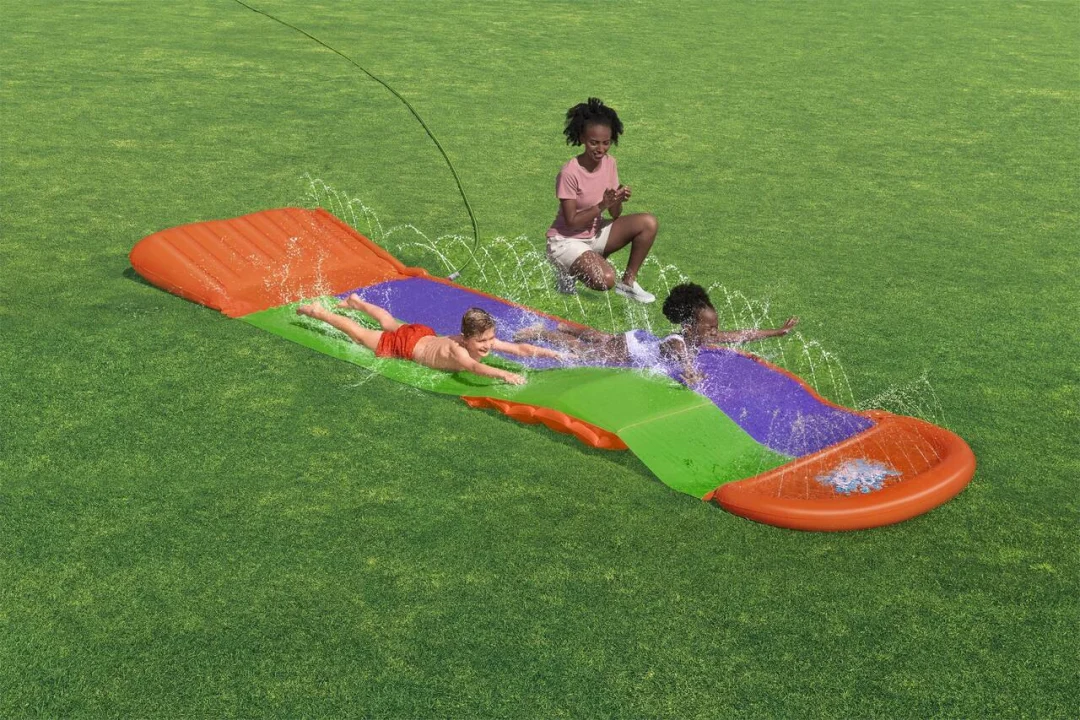 SplashCoaster vodeni tobogan za 2 djece 3+ BESTWAY staza 488 cm + prskalice + rampa_4