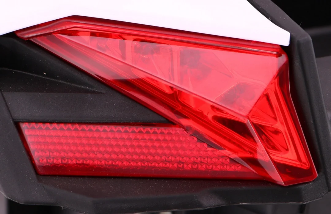 SuperStar kolica za djecu bijela + 4x4 pogon + daljinski upravljač + nosač za prtljagu + MP3 LED +_11