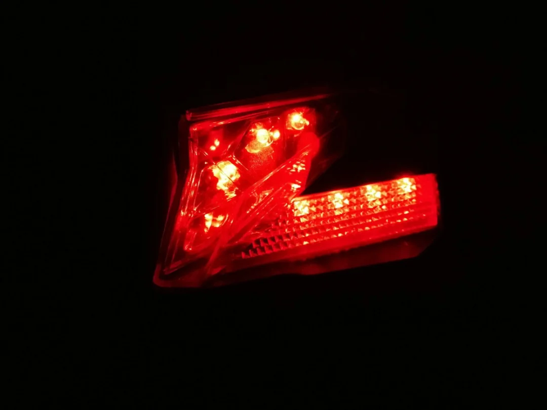 SuperStar kolica za djecu bijela + 4x4 pogon + daljinski upravljač + nosač za prtljagu + MP3 LED +_21