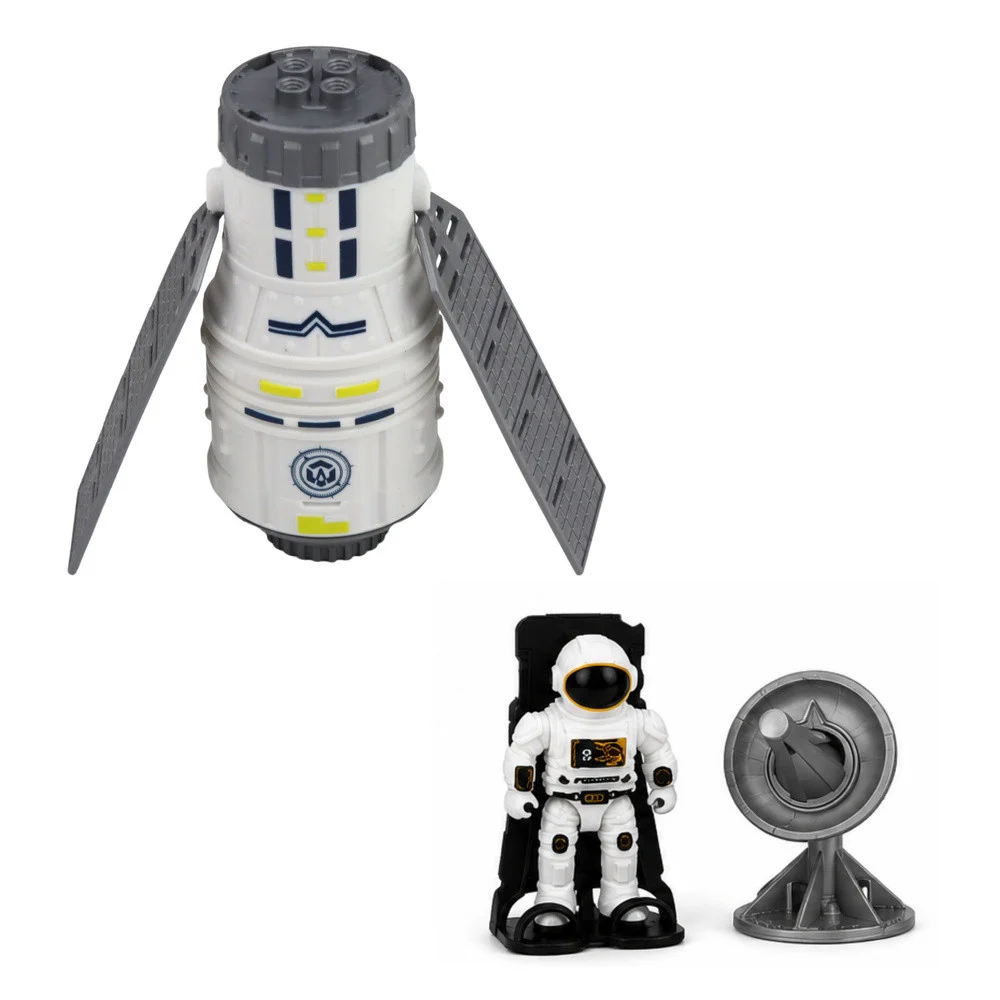 Svemirski set s brodom, kapsulom, satelitom i astronautom_5