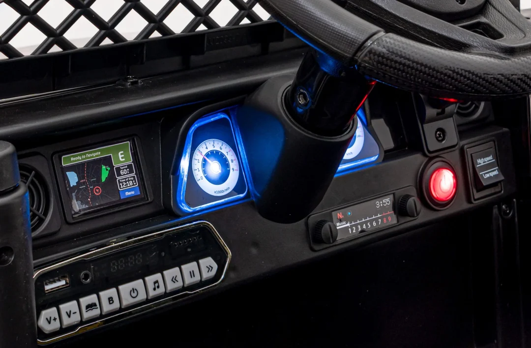 Toyota FJ Cruiser za djecu Crno terensko vozilo + daljinski upravljač_10