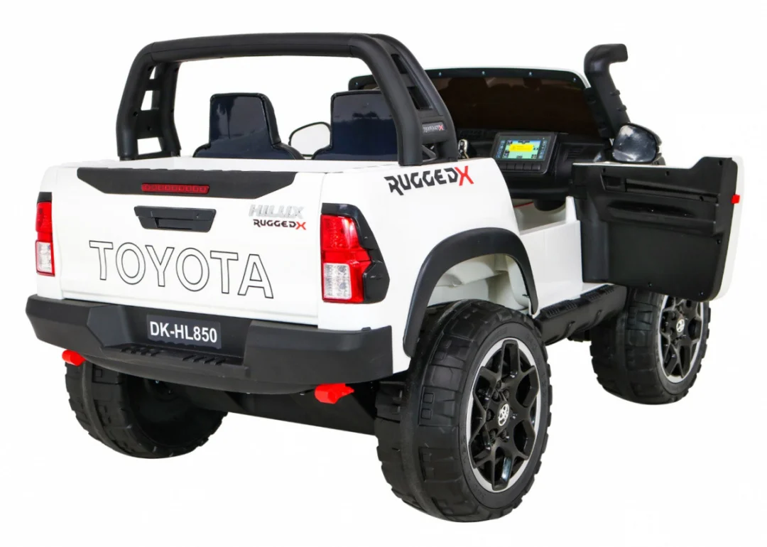 Toyota Hilux bijelo vozilo_11