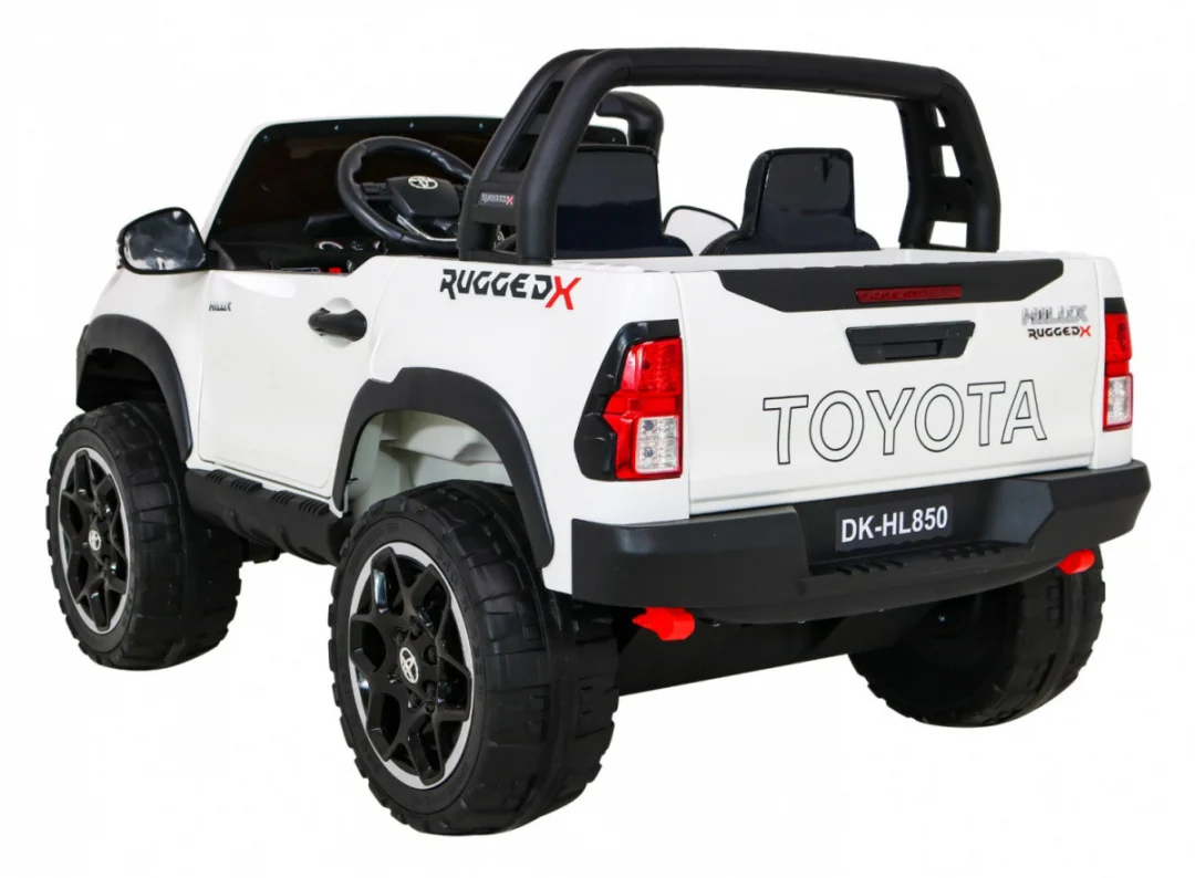 Toyota Hilux bijelo vozilo_5