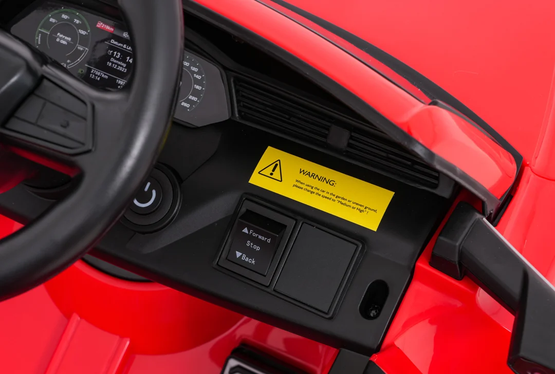 Vozilo Audi SQ8 crveni + 2,4 GHz daljinski_19
