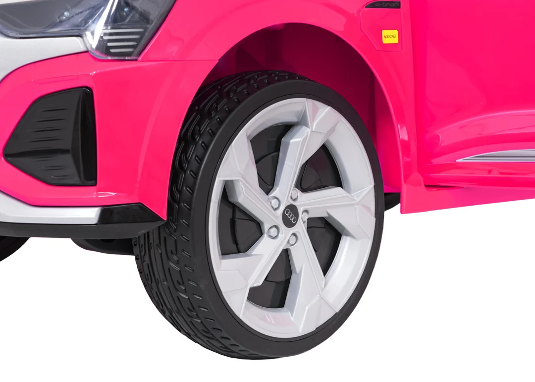 Vozilo Audi SQ8 ružičasti + 2,4 GHz daljinski_23