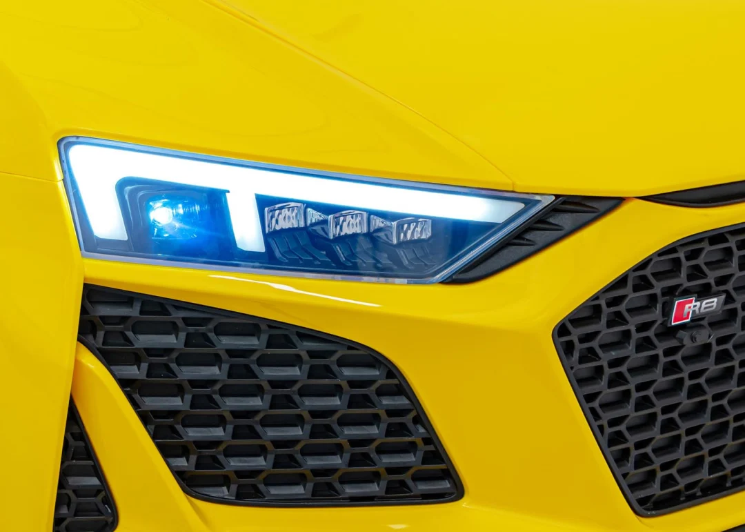 Vozilo Audi Spyder R8 LIFT STRONG žuto_34