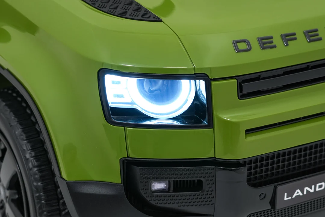 Vozilo Land Rover Defender zeleni_23