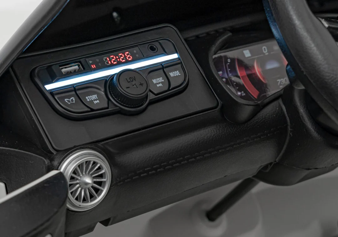 Vozilo Mercedes Benz AMG SL63 Bijela_11
