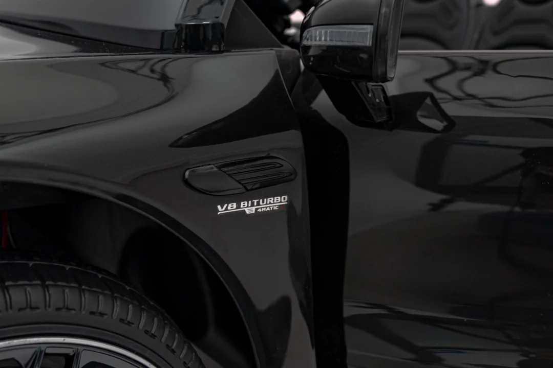 Vozilo Mercedes Benz AMG SL63 Crno_17