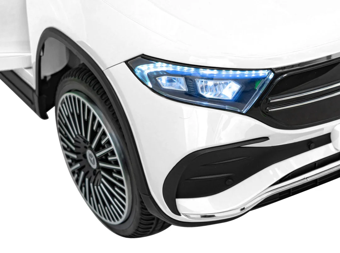 Vozilo Mercedes Benz EQA 250 Bijela_28