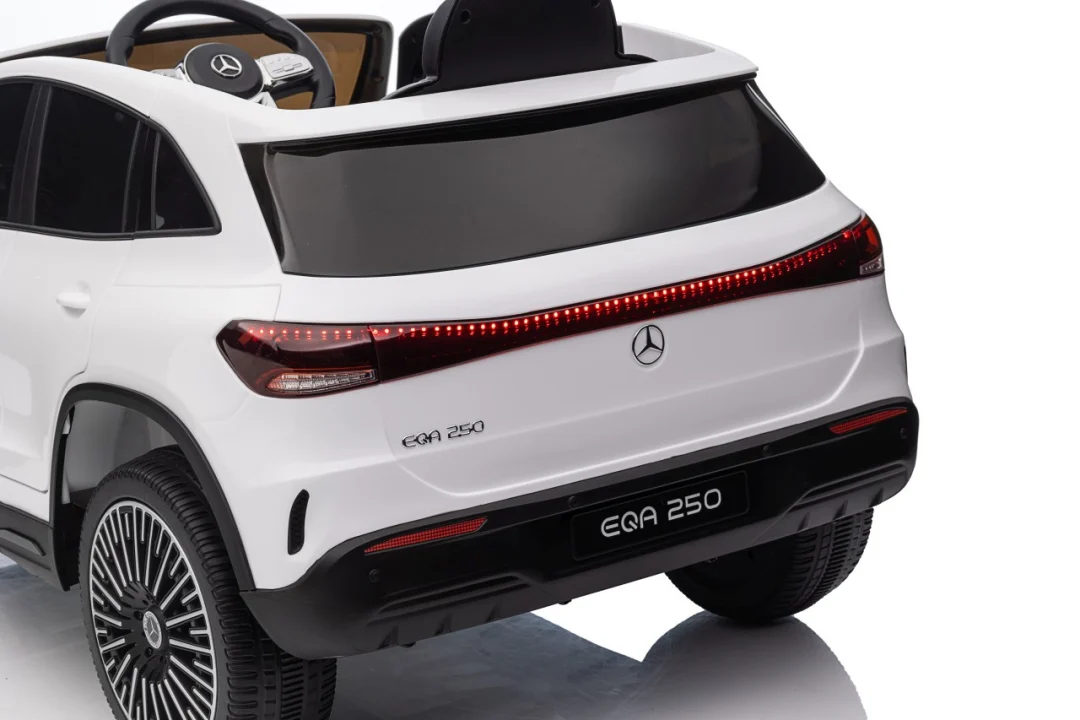 Vozilo Mercedes Benz EQA 250 Bijela_72