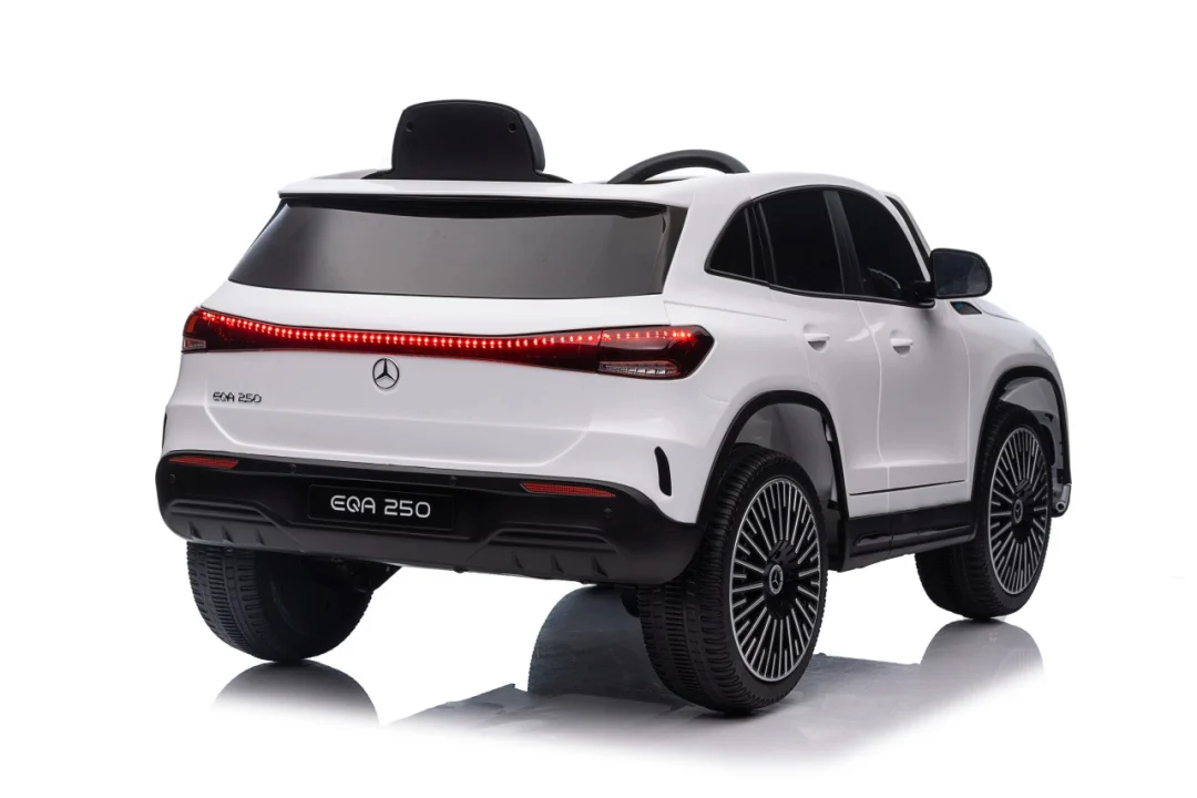 Vozilo Mercedes Benz EQA 250 Bijela_9