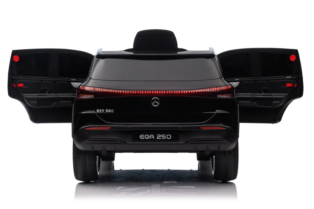 Vozilo Mercedes Benz EQA 250 Crno_33