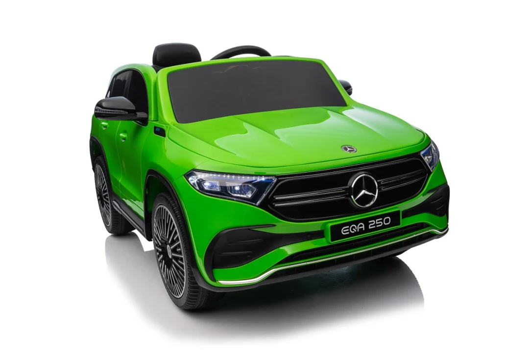 Vozilo Mercedes Benz EQA 250 Zelena_46