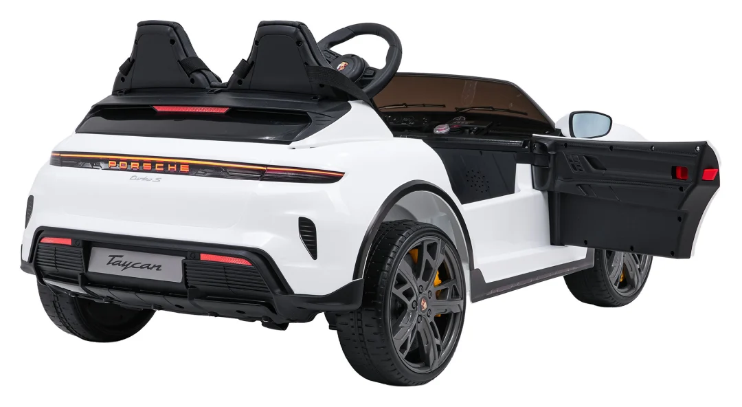 Vozilo Porsche Taycan Turbo S bijela boja_9