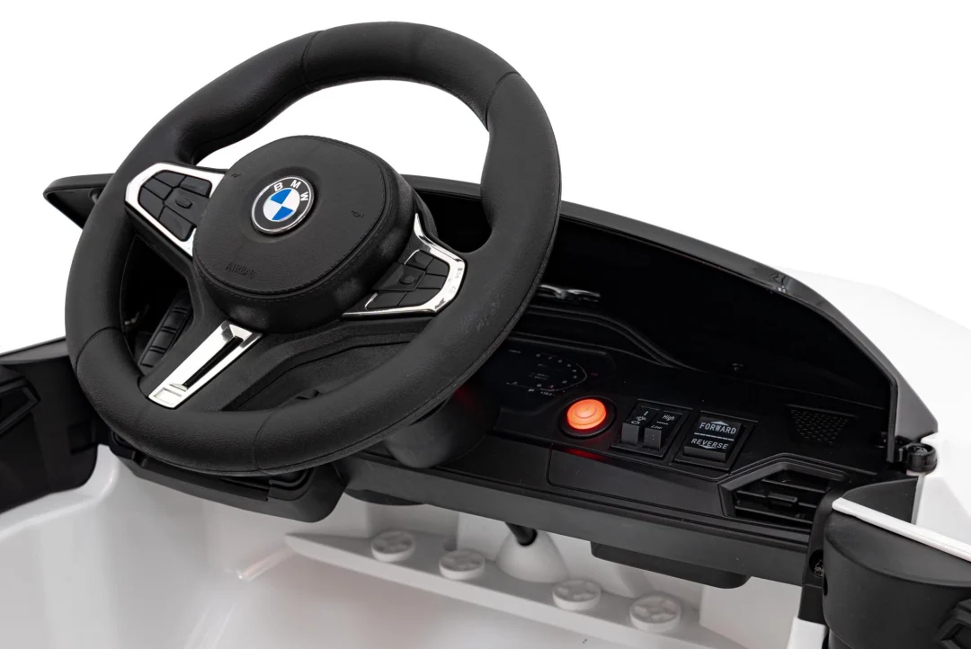 Vozilo, automobil BMW M4 Bijela_11