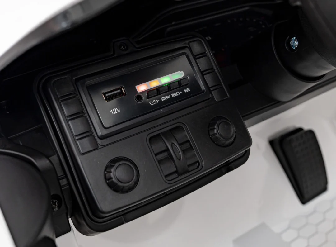 Vozilo, automobil BMW M4 Bijela_12