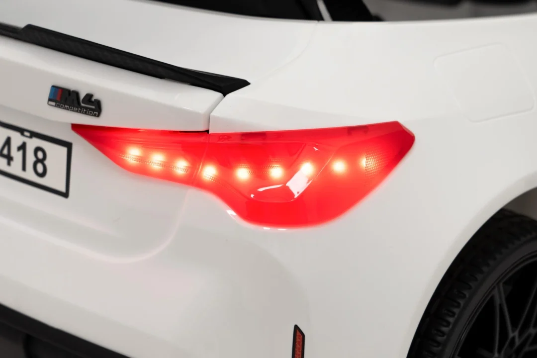 Vozilo, automobil BMW M4 Bijela_16
