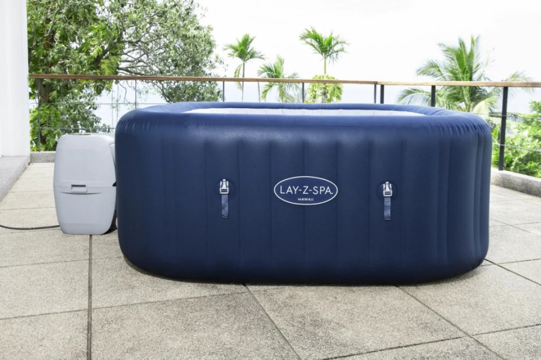 Vrtna hidromasažna kada Hawaii Lay-Z-Spa AirJet BESTWAY za 6 osoba + filter + navlaka + ChemConnect_3