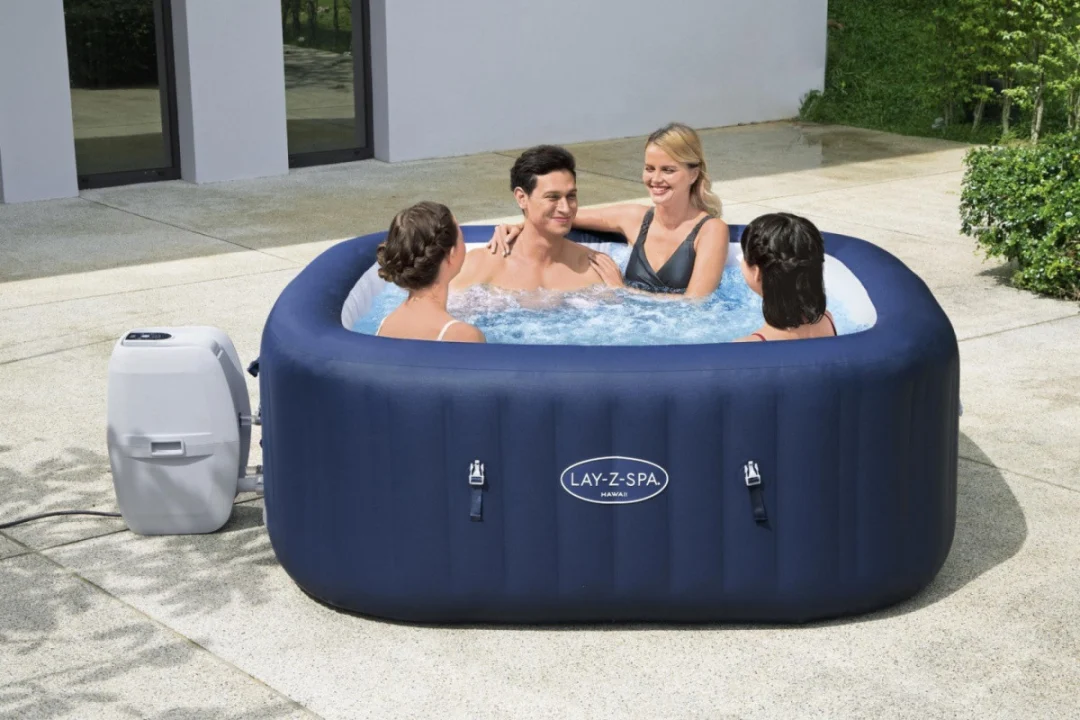 Vrtna hidromasažna kada Hawaii Lay-Z-Spa AirJet BESTWAY za 6 osoba + filter + navlaka + ChemConnect_6