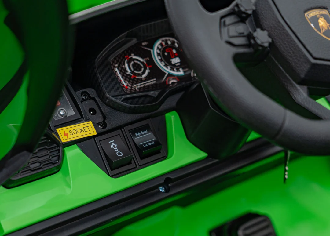 Zeleno vozilo Lamborghini Revuelto XL_22