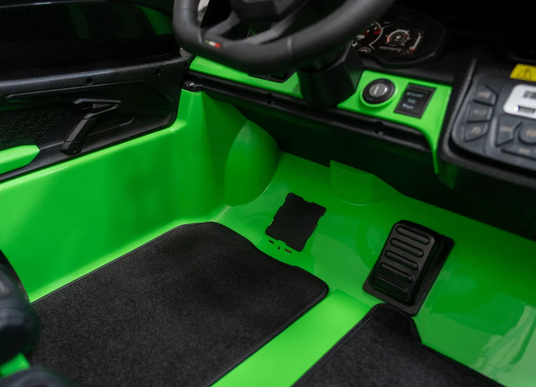 Zeleno vozilo Lamborghini Revuelto XL_23