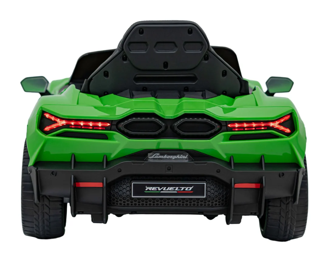 Zeleno vozilo Lamborghini Revuelto_13
