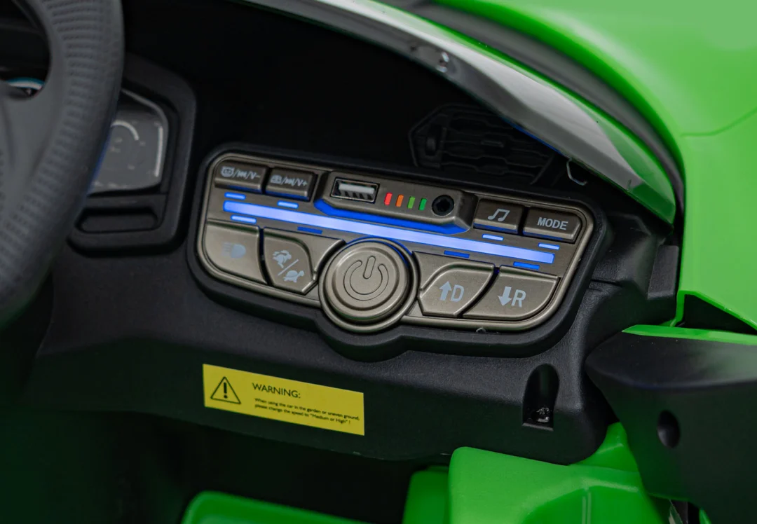 Zeleno vozilo Lamborghini Revuelto_18