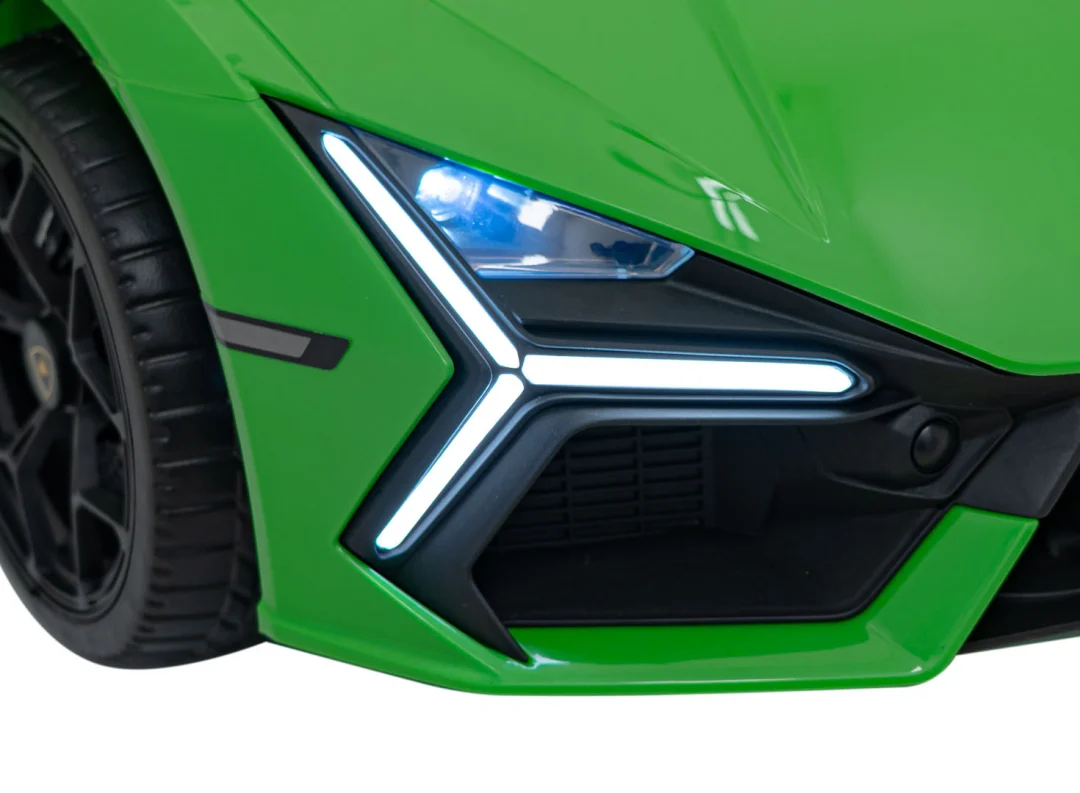 Zeleno vozilo Lamborghini Revuelto_21