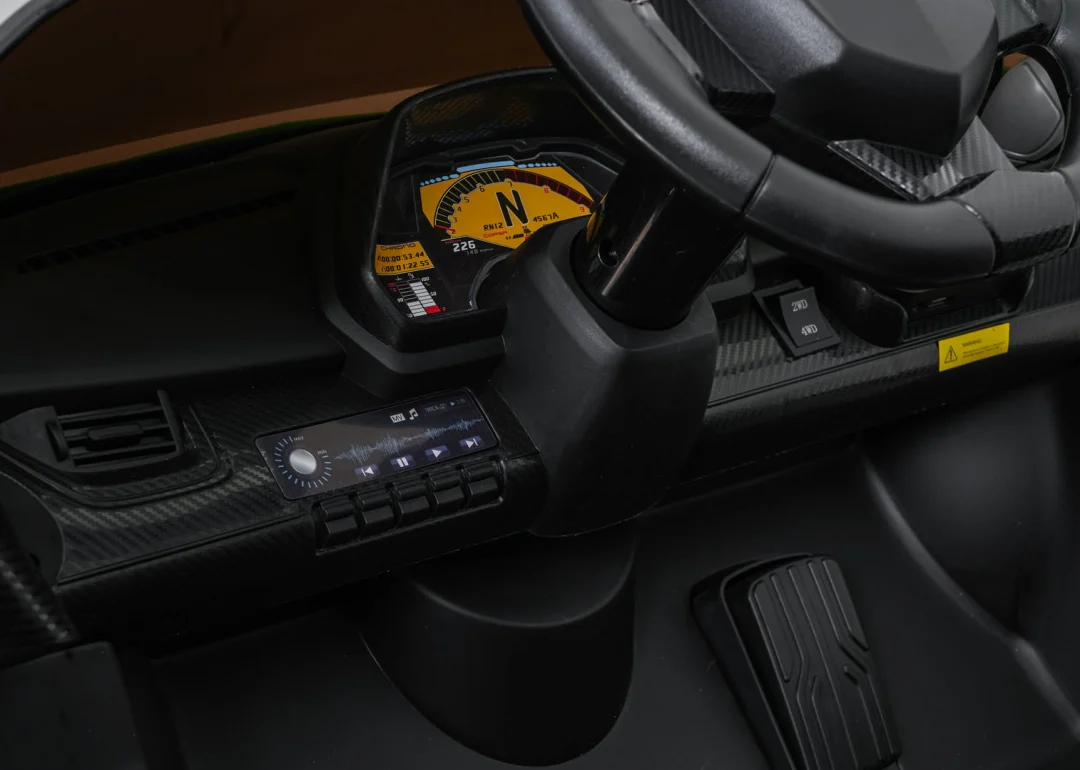Zeleno vozilo Lamborghini Veneno_19