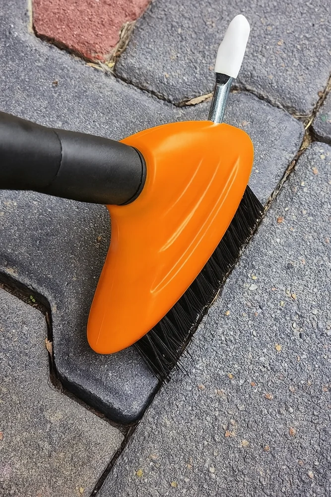 Žičana četka za spojeve popločanja sa strugalicom_6