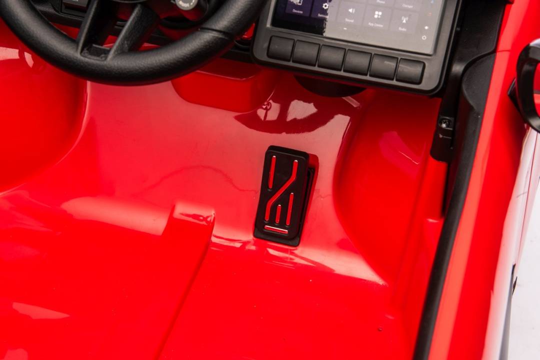 Dječji auto na akumulator Porsche Macan crveni_25