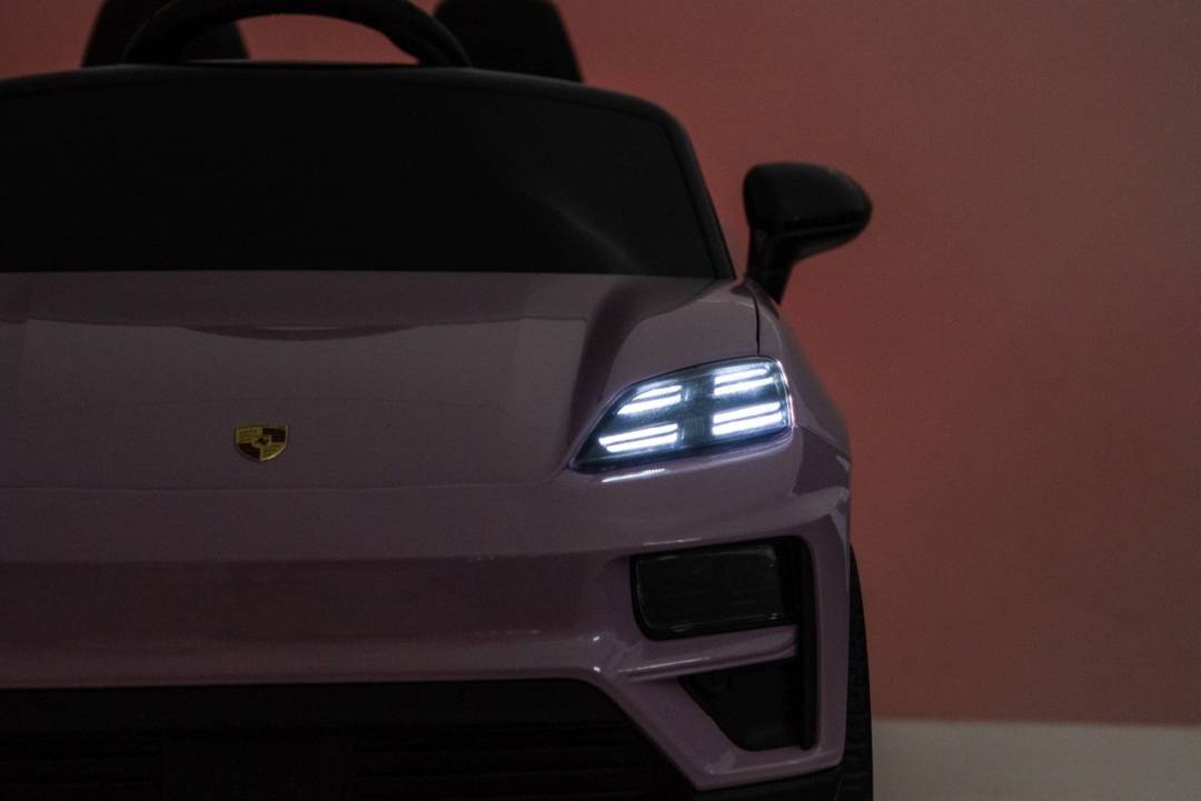Dječji auto na akumulator Porsche Macan roza_44