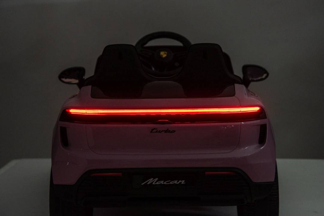 Dječji auto na akumulator Porsche Macan roza_46
