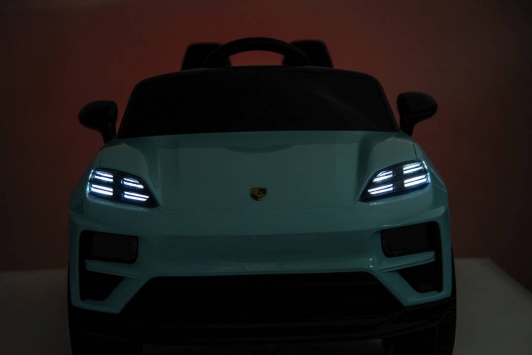 Porsche Macan električni auto za djecu plavi_28